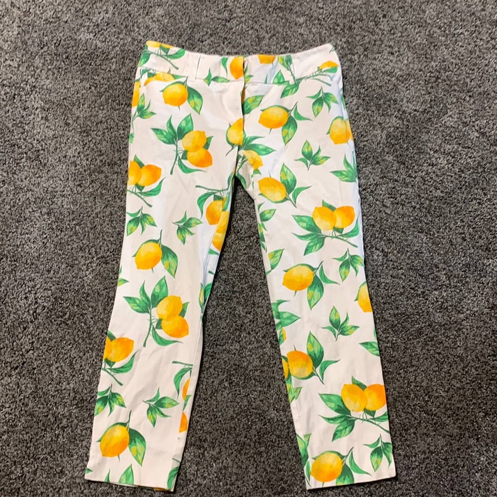 Lemon ankle length White Jeans Super cute and Perfect for Summer Time